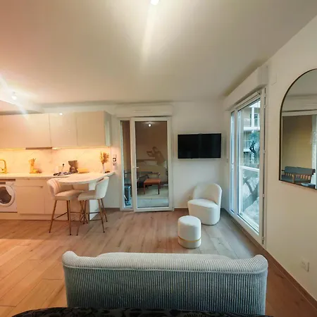 Apartment Bel Air New